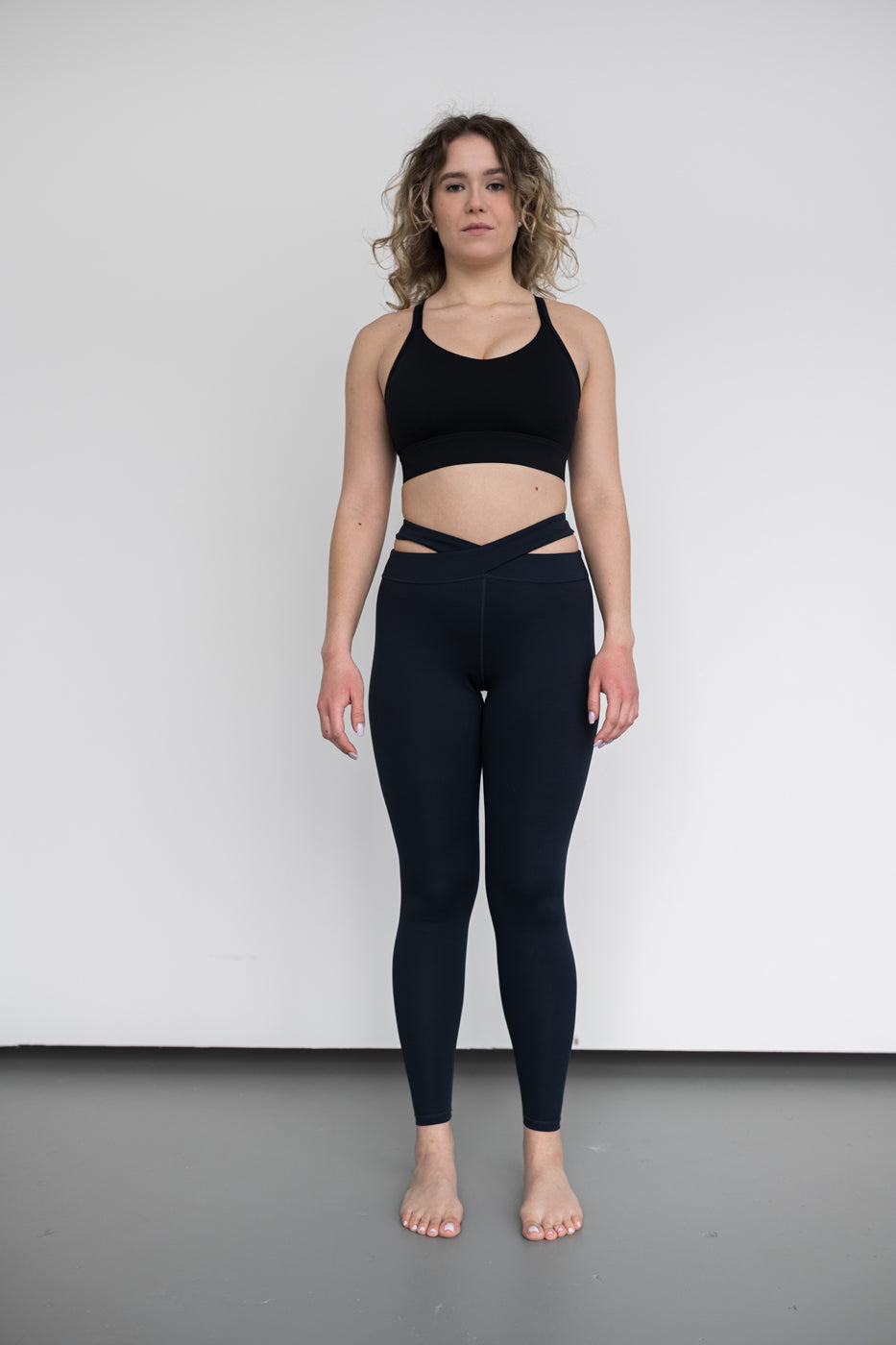 Black Sculpt Bra &amp; Leggings | Black Bra &amp; Leggings | Mikenia