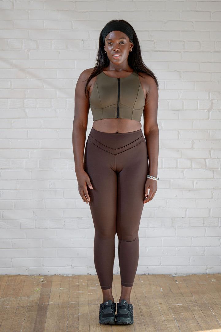 Aura High-Rise Leggings (Brown)